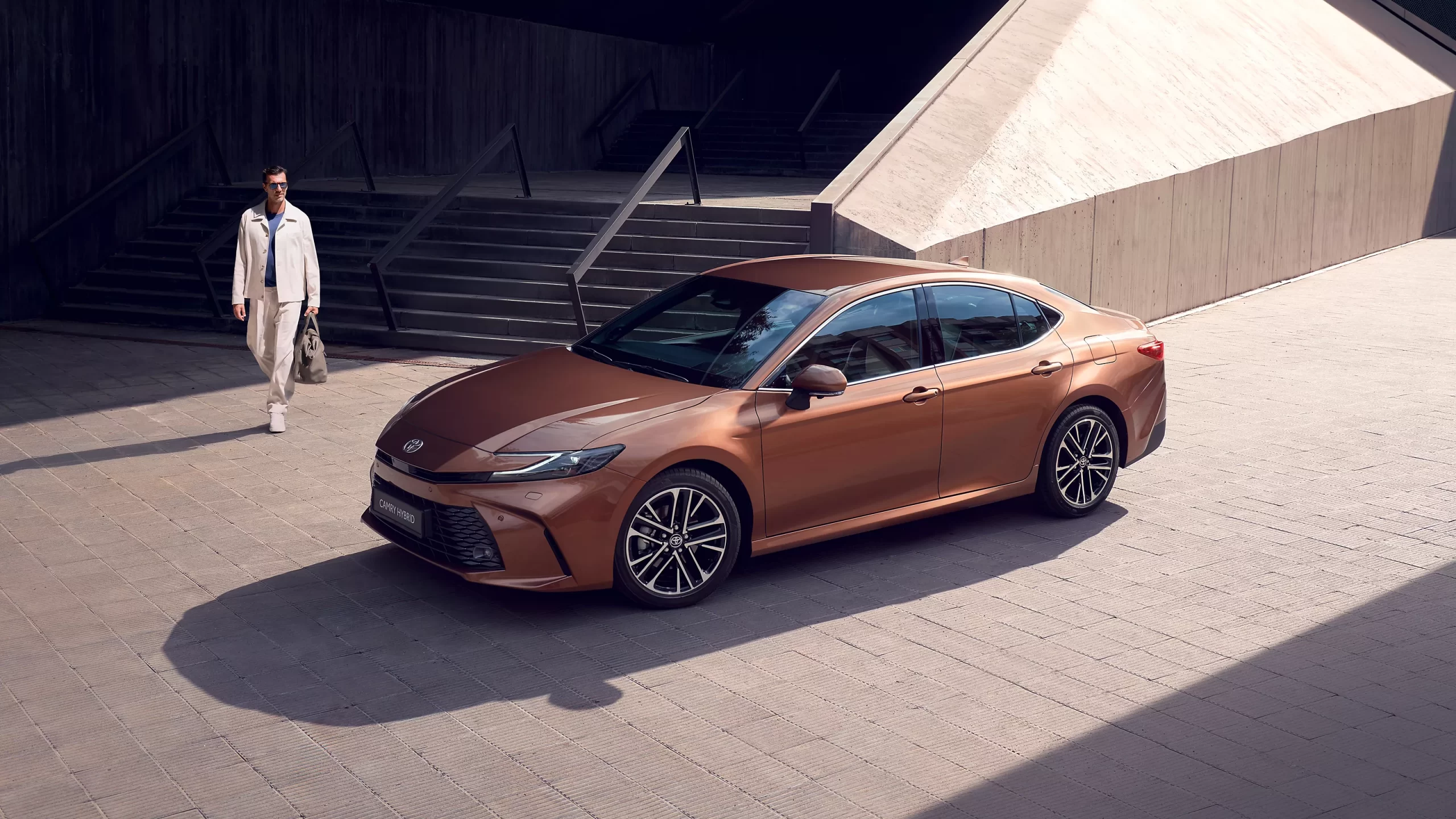 banner-camry